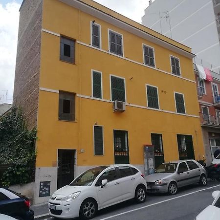 Apartment Urbino 33 Rom Exterior foto