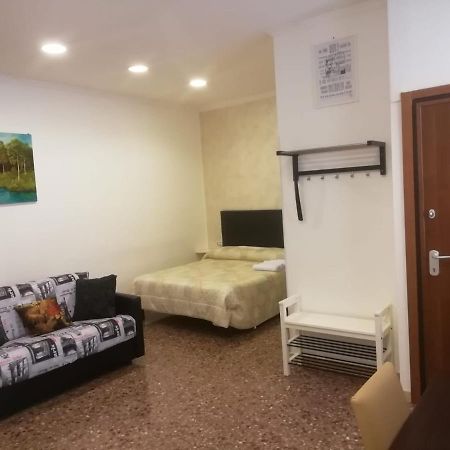 Apartment Urbino 33 Rom Exterior foto