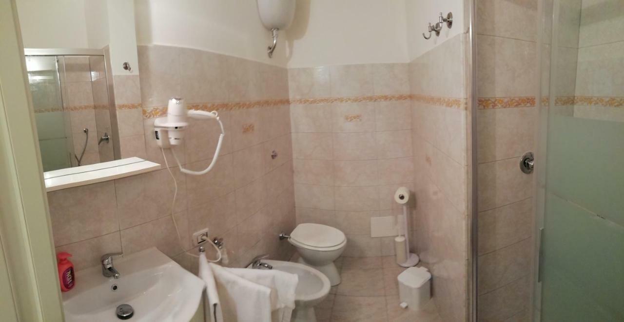 Apartment Urbino 33 Rom Exterior foto