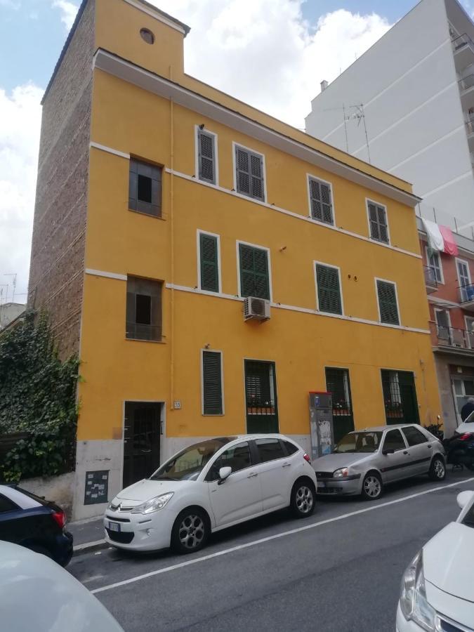 Apartment Urbino 33 Rom Exterior foto