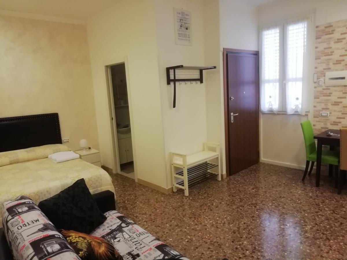 Apartment Urbino 33 Rom Exterior foto